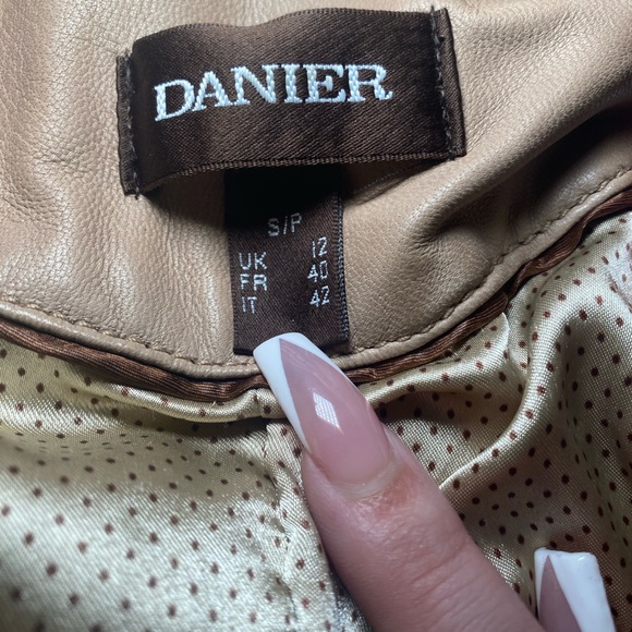 Vintage Danier Leather Jacket Bomber Style - Picture 10 of 12